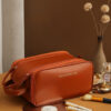 Three-layer Double Zipper U-shaped Design Cosmetic Bag Fashion High Capacity Make Up Bags Portable Pu Leather Storage Bag For Skin Care Products - Imagen 8