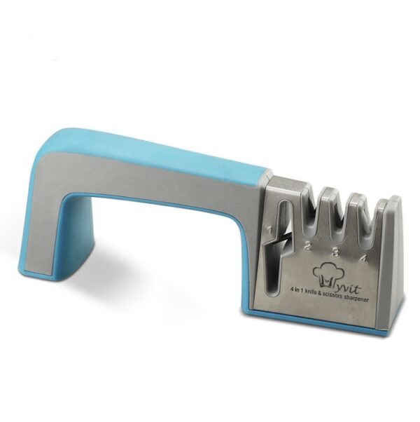 A Four-in-one Family Uses A Sharpener To Sharpen A Kitchen Knife - Imagen 10